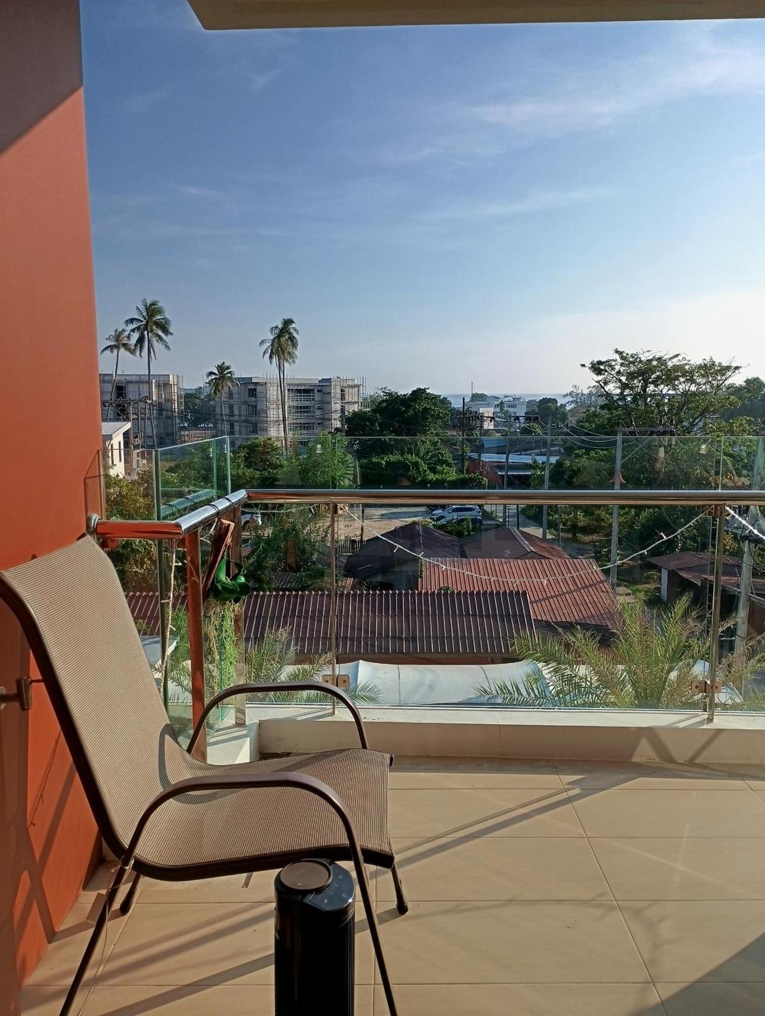Babylon Sky Garden - Long Term Holiday Rentals Rawai Rum bild